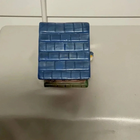 Birdhouse Candle - Picture 2 of 7